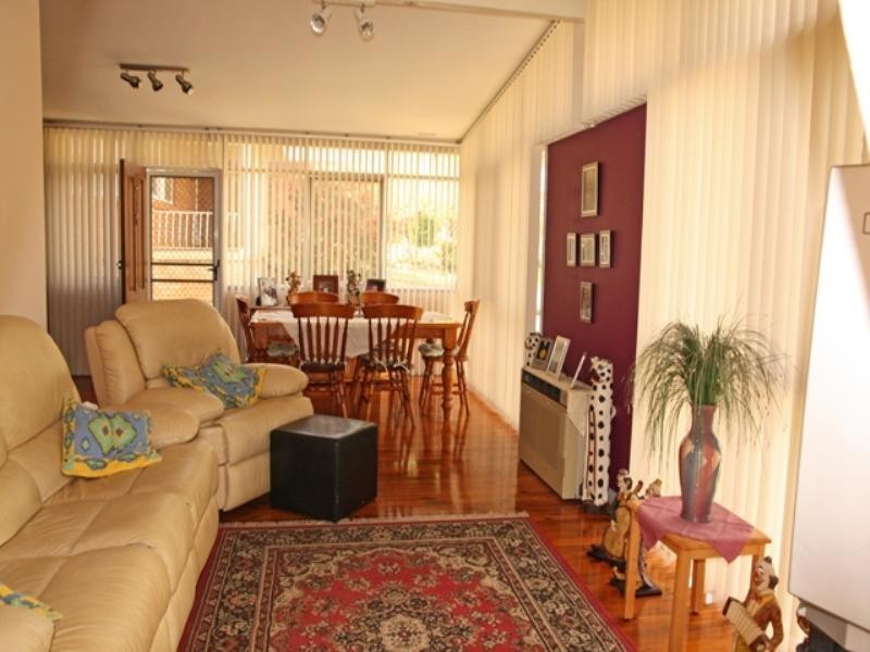 16 Alliott Street, Bradbury NSW 2560