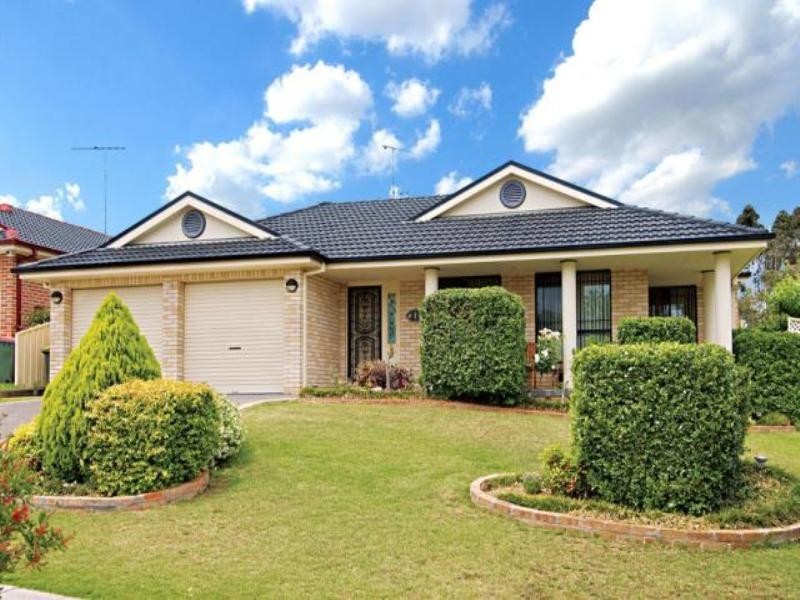 1 Hibertia Place, Mount Annan NSW 2567