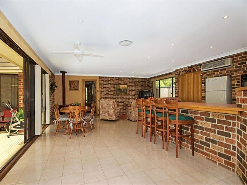 15 Barratt Avenue, Camden South NSW 2570