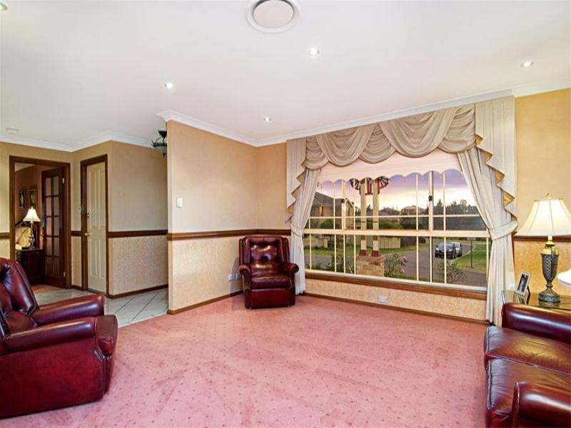 10 Kurrajong Circuit, Mount Annan NSW 2567