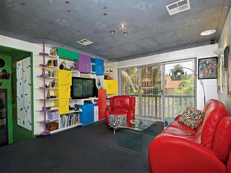 17 Barratt Avenue, Camden South NSW 2570