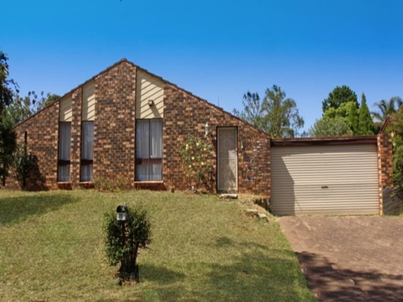 6 Octavia Avenue, Rosemeadow NSW 2560