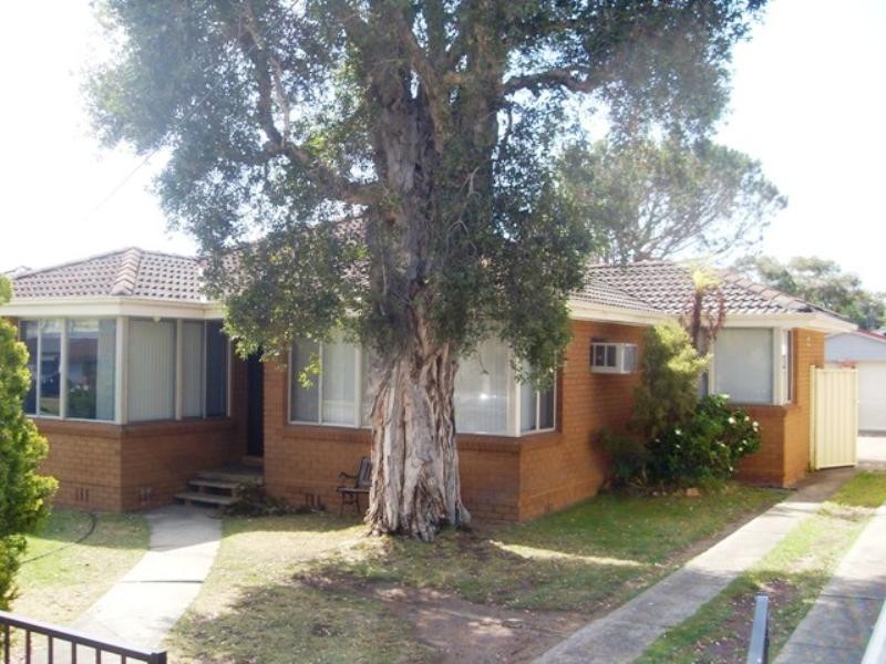 Campbelltown NSW 2560