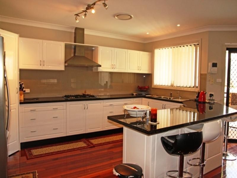 8 St Clare Place,, Blair Athol NSW 2560