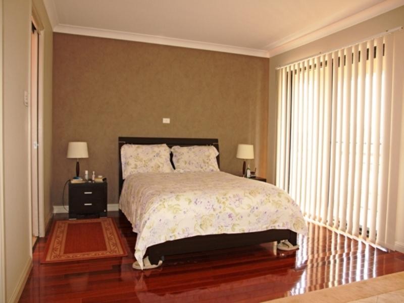 8 St Clare Place,, Blair Athol NSW 2560