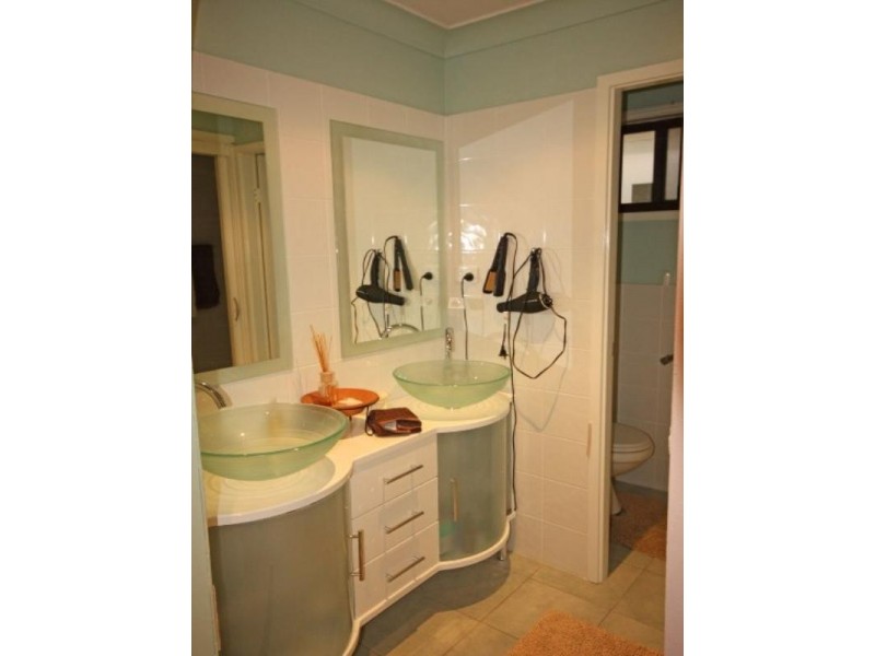 52 Kittyhawk Crescent, Raby NSW 2566