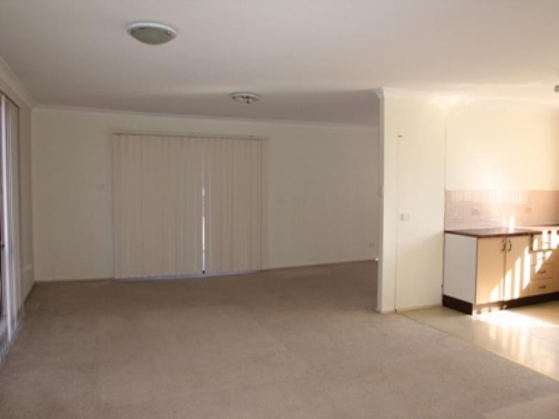 Bradbury NSW 2560