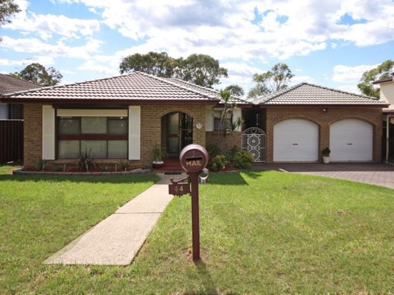 St Andrews NSW 2566