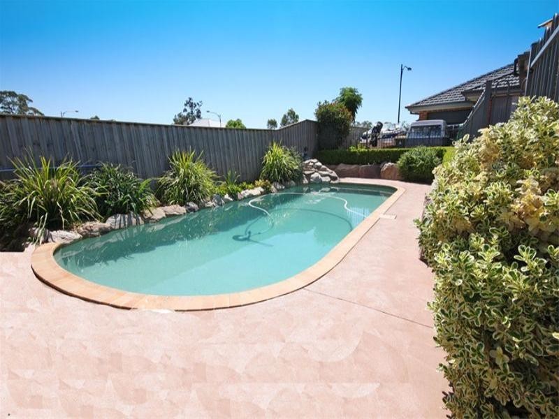 8 Hindmarsh Avenue, Camden Park NSW 2570