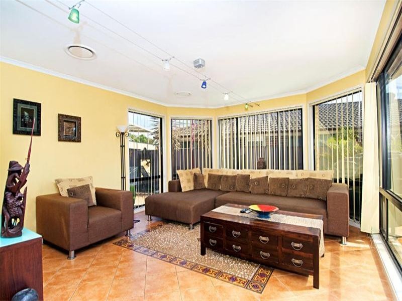 15 Wattlegreen Place, Narellan Vale NSW 2567