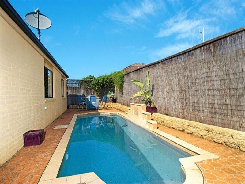 15 Wattlegreen Place, Narellan Vale NSW 2567