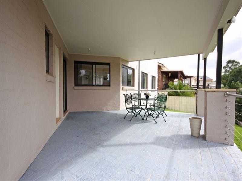 83 Englorie Park Drive, Glen Alpine NSW 2560
