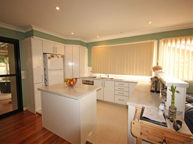 58 Evergreen Avenue, Bradbury NSW 2560