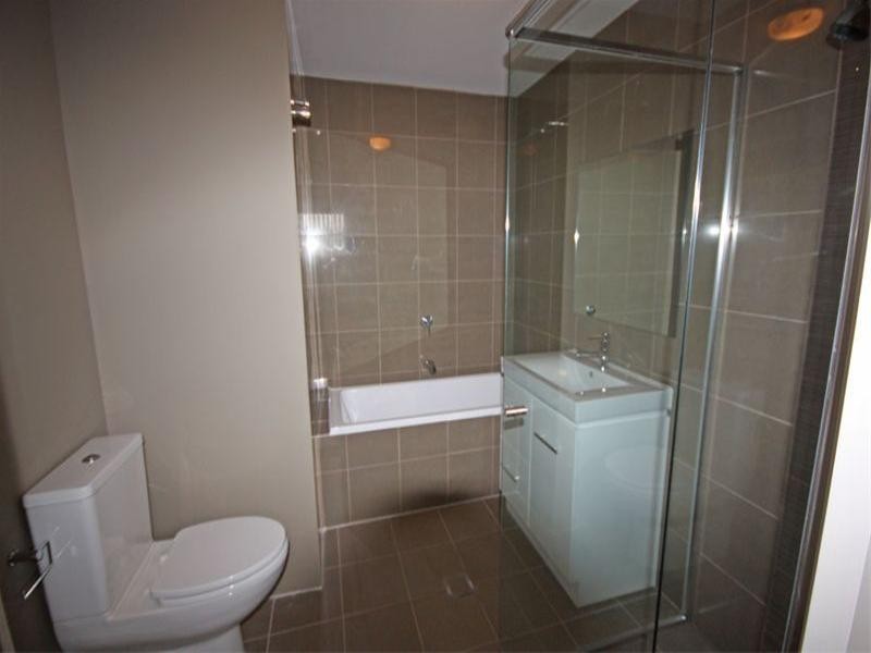 64,15-17 Warby Street, Campbelltown NSW 2560