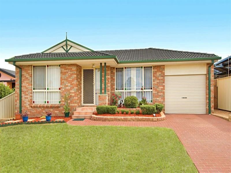 4 Kokoda Circuit, Mount Annan NSW 2567
