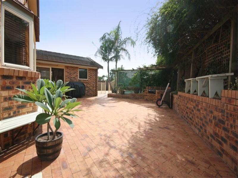 7 Cord Place, Ingleburn NSW 2565