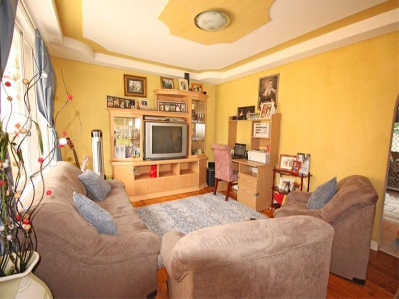 Macquarie Fields NSW 2564