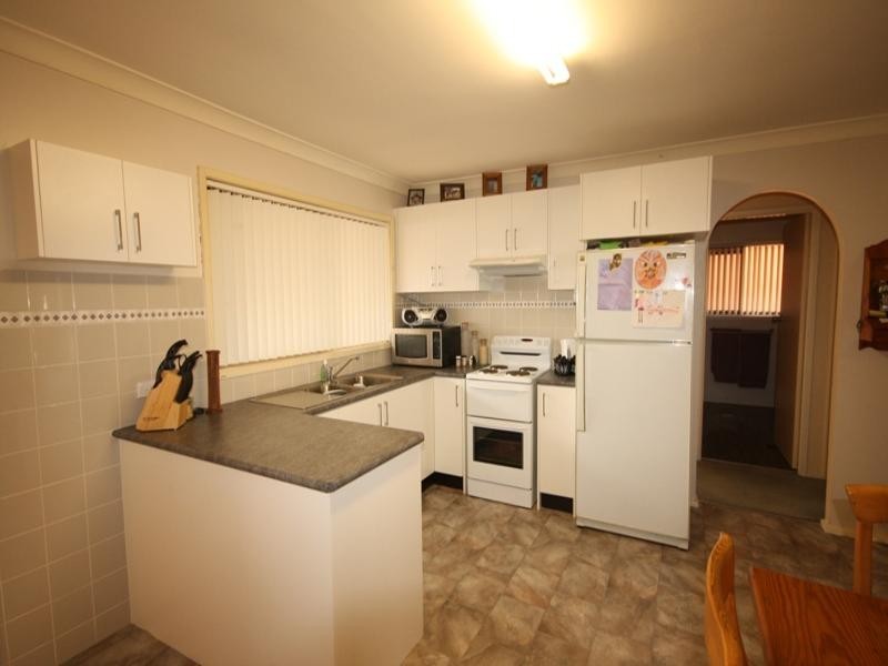 2/14 Stewart Street, Campbelltown NSW 2560