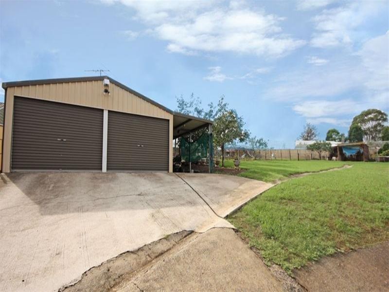 121 Longhurst Drive, Minto NSW 2566