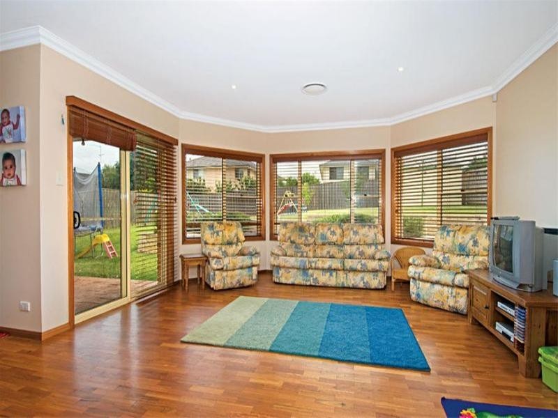 13 Tullet Street, Camden Park NSW 2570