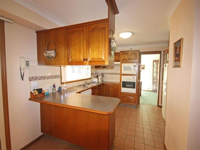 25 Claremont Circuit, Glen Alpine NSW 2560