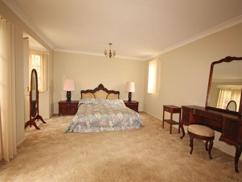 4 Margaret Street, Minto NSW 2566