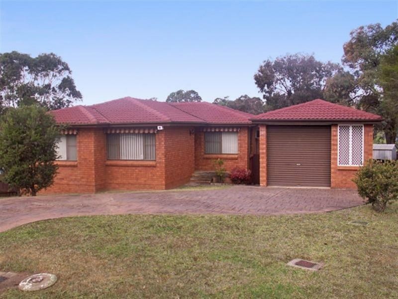 59 Lillyvicks Crescent, Ambarvale NSW 2560
