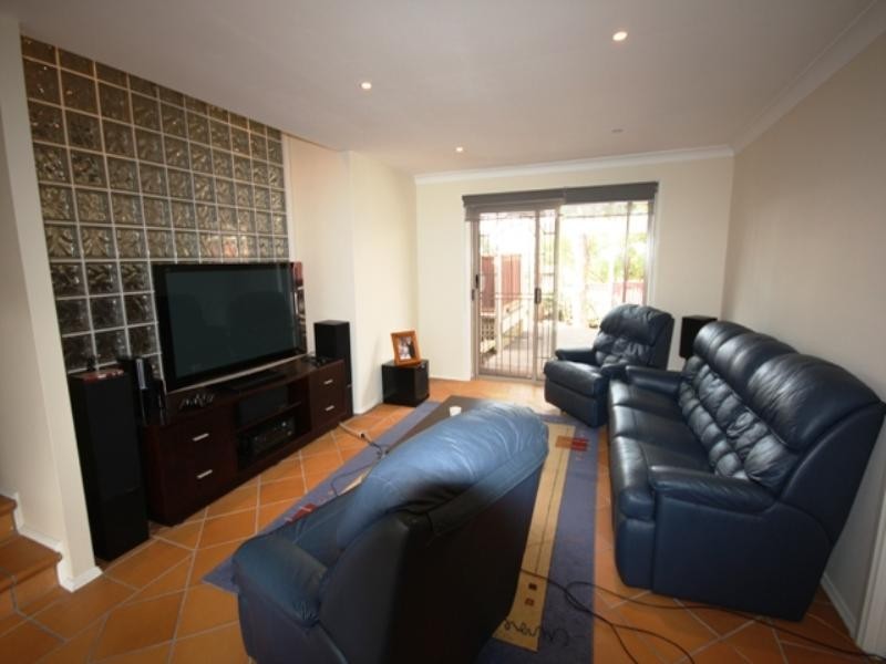 31 Mount Huon Drive, Glen Alpine NSW 2560