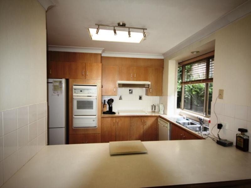 31 Mount Huon Drive, Glen Alpine NSW 2560