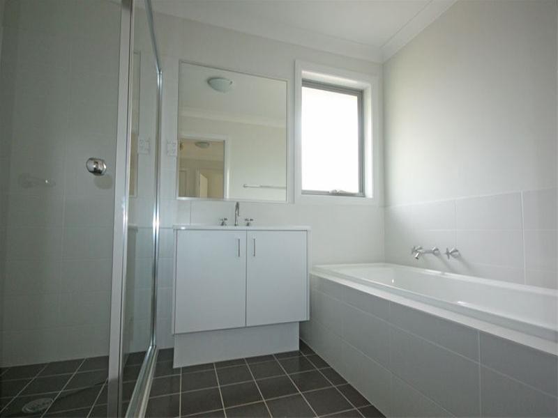 36 Kippax Avenue, Leumeah NSW 2560