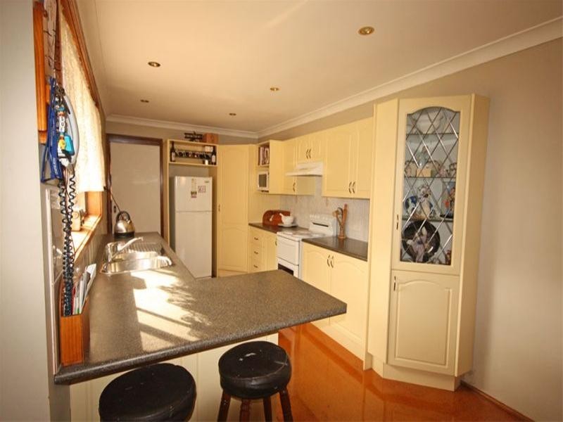 18 Kembla Crescent, Ruse NSW 2560