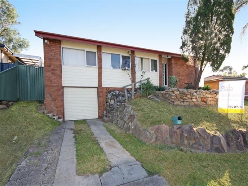 12 Lawn Avenue, Bradbury NSW 2560