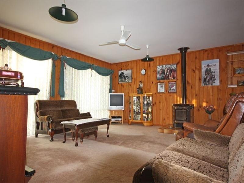 109 Evelyn Street, Macquarie Fields NSW 2564