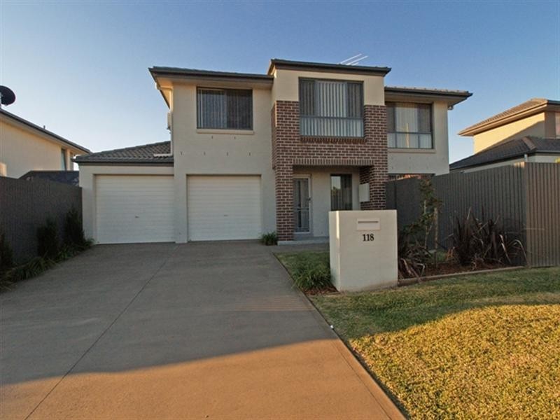 118 Minorca Circuit, Spring Farm NSW 2570