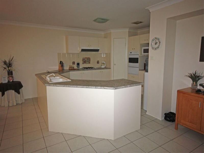 96 Englorie Park Drive, Glen Alpine NSW 2560
