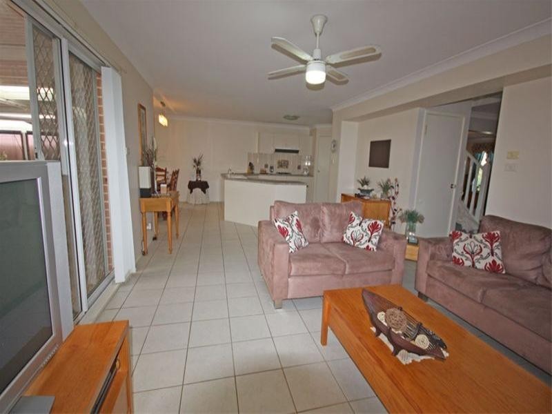 96 Englorie Park Drive, Glen Alpine NSW 2560