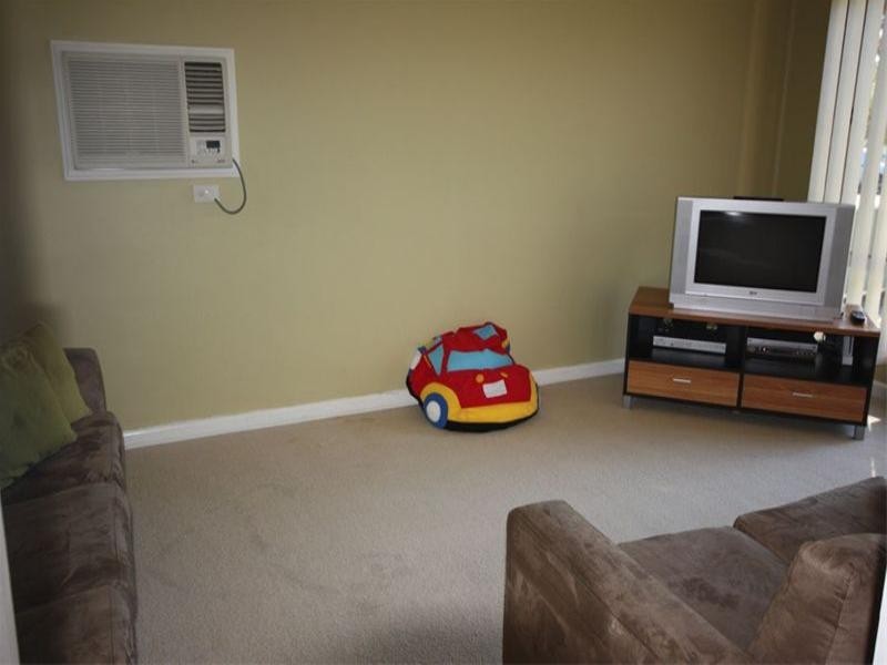 61 Kingsclare Street, Leumeah NSW 2560