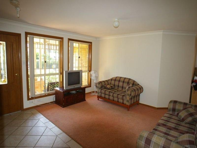 50 William Mannix Avenue, Currans Hill NSW 2567