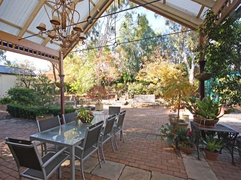 12 Belltrees Close, Glen Alpine NSW 2560