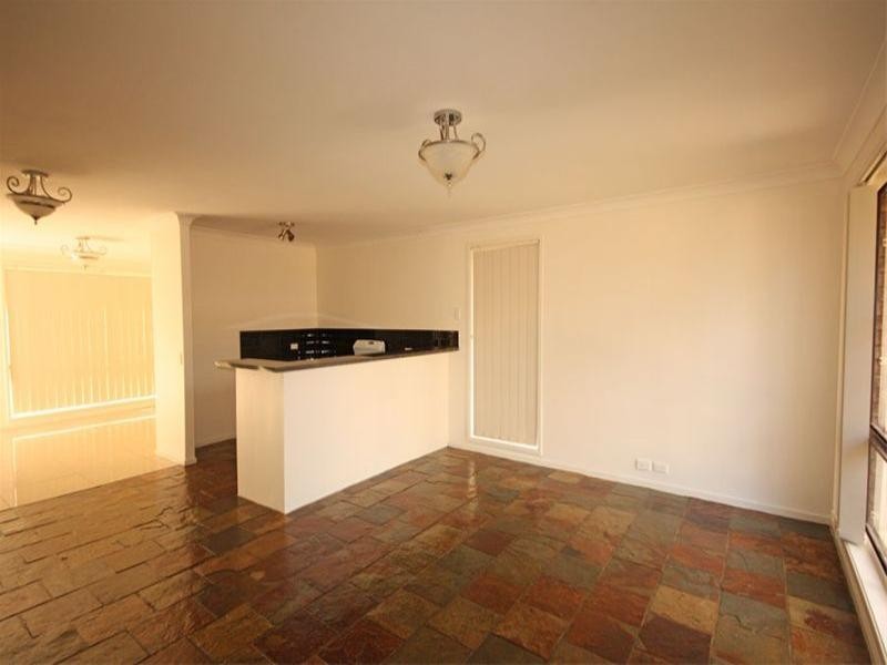 23 Greengate Road, St Helens Park NSW 2560