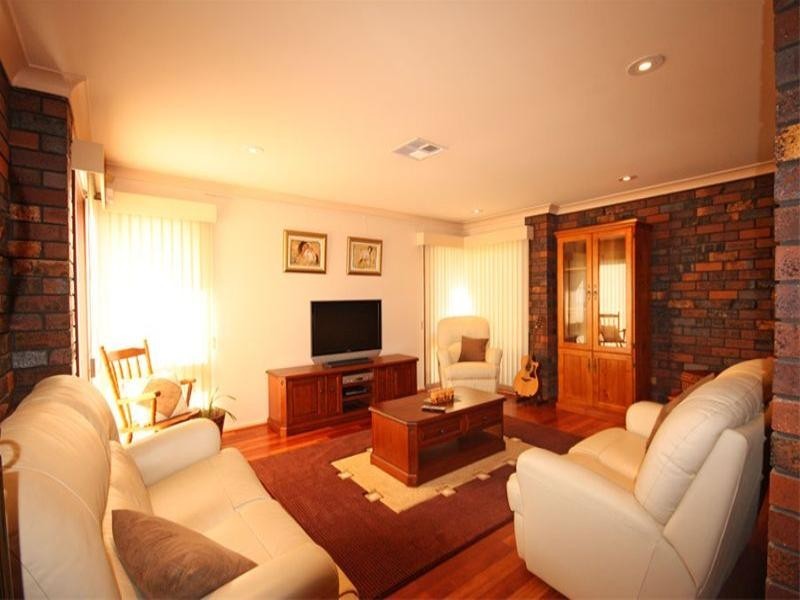 71 Bowman Avenue, Camden South NSW 2570