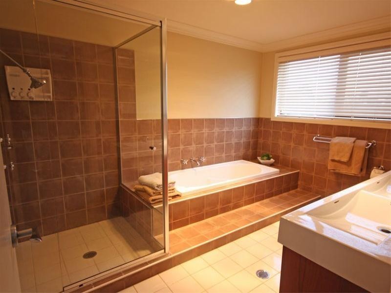 Macquarie Links NSW 2565