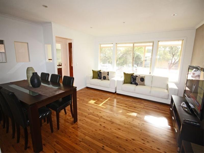 81 Ballantrae Drive, St Andrews NSW 2566