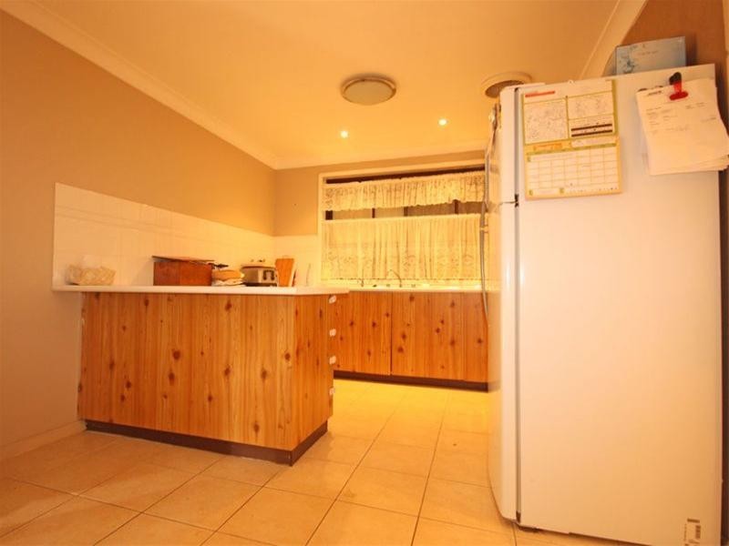 23 Glendower Street, Rosemeadow NSW 2560