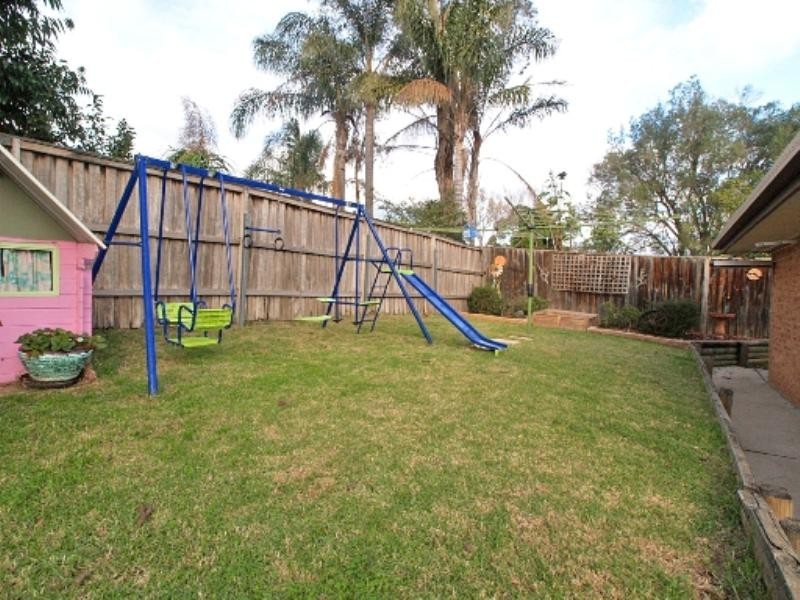 12 Hacking Drive, Narellan Vale NSW 2567