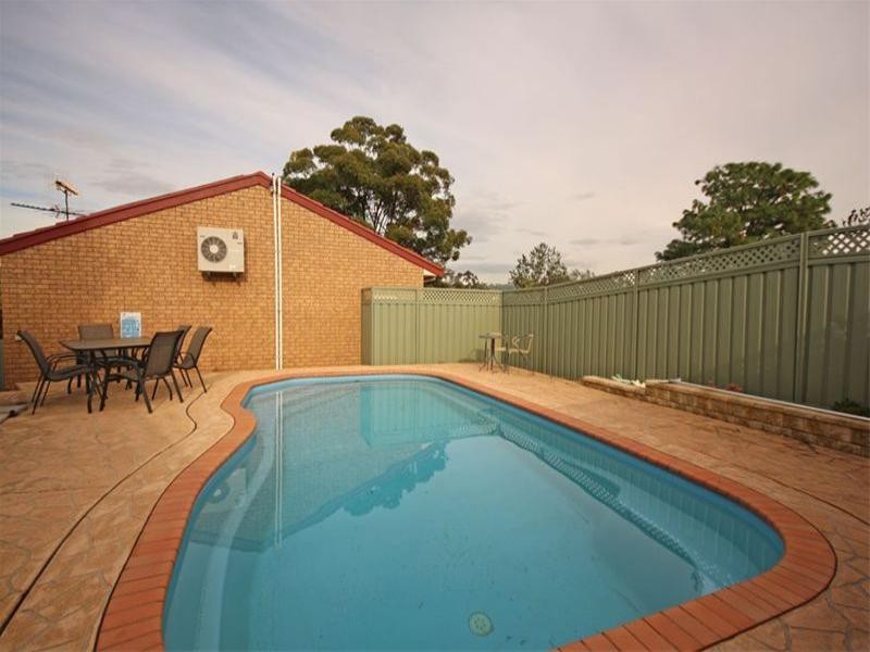 52 Chasselas Avenue, Eschol Park NSW 2558
