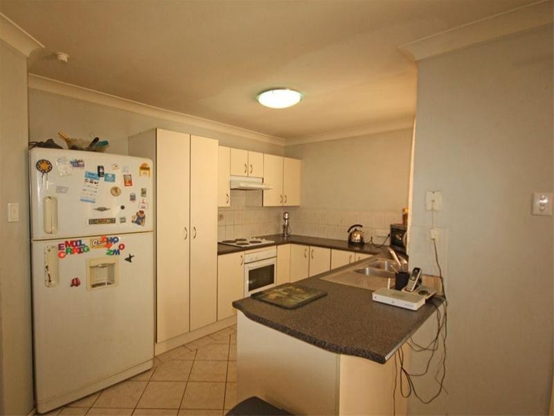 24 Pyramus Circuit, Rosemeadow NSW 2560