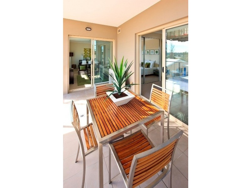 17/17 Warby Street, Campbelltown NSW 2560