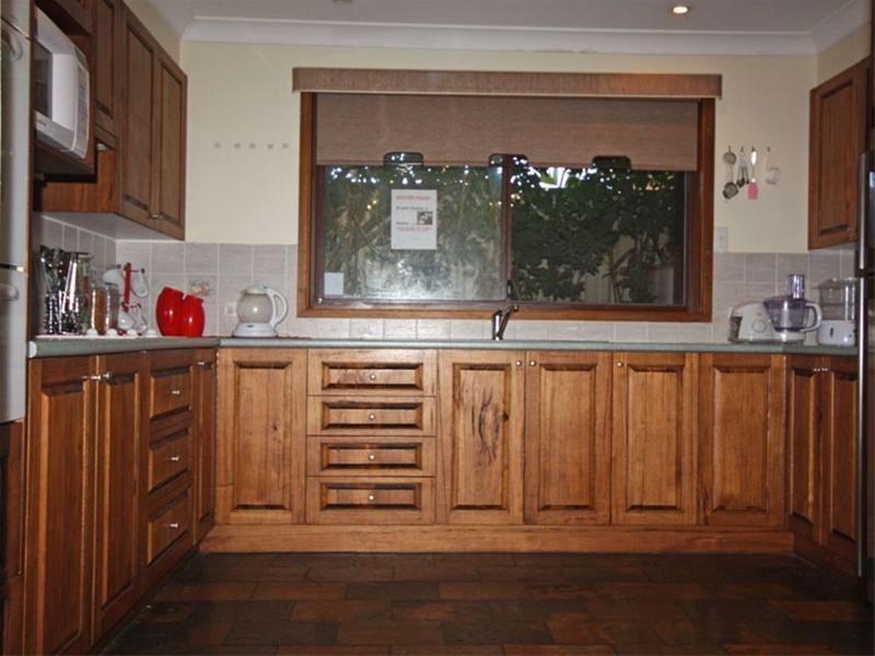 8 Halifax Street, Raby NSW 2566