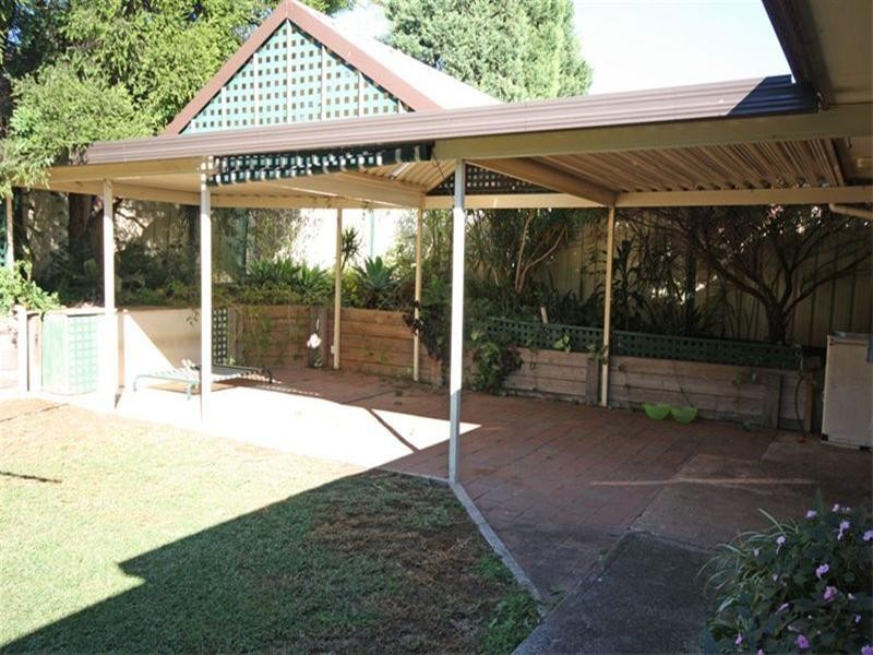 8 Halifax Street, Raby NSW 2566